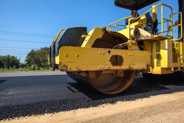 Best Driveway Paving Contractor  in Natchez, MS